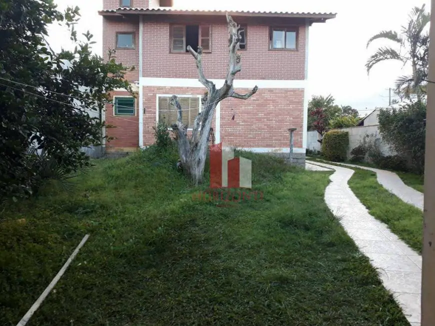 Foto 1 de Casa com 6 Quartos à venda, 200m² em Ingleses do Rio Vermelho, Florianópolis