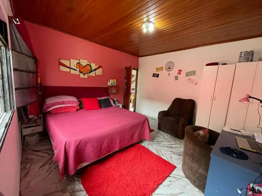 Foto 1 de Casa com 7 Quartos à venda, 450m² em Planalto, Manaus