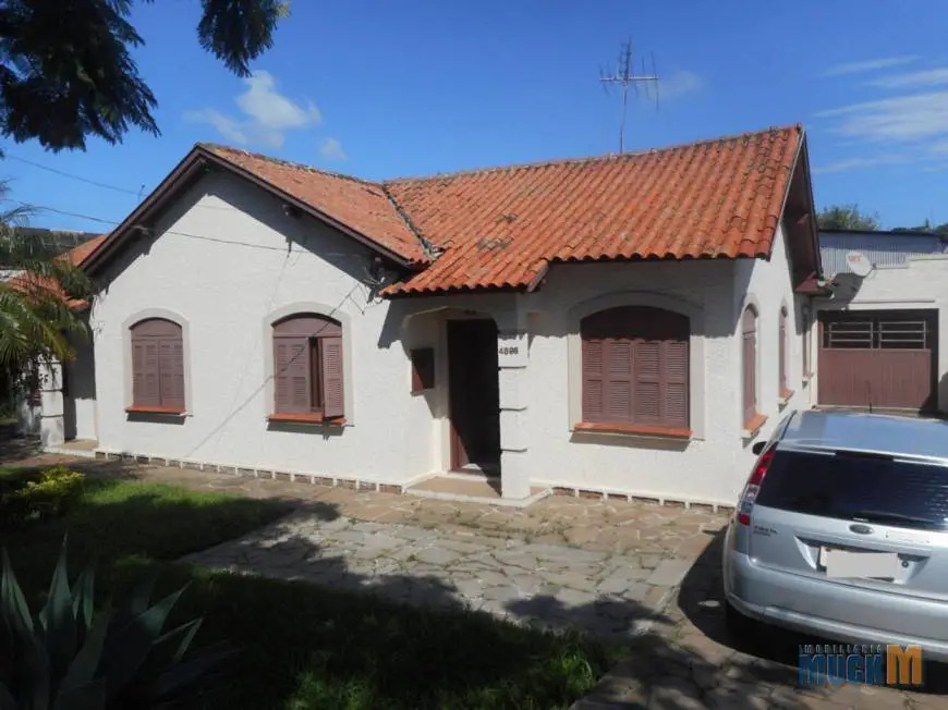 Foto 1 de Casa com 8 Quartos à venda, 181m² em Centro, Canoas
