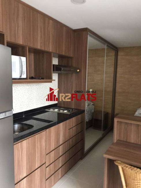 Foto 1 de Flat com 1 Quarto à venda, 34m² em Vila Olímpia, São Paulo