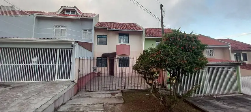 Foto 1 de Sobrado com 3 Quartos à venda, 70m² em Bairro Alto, Curitiba