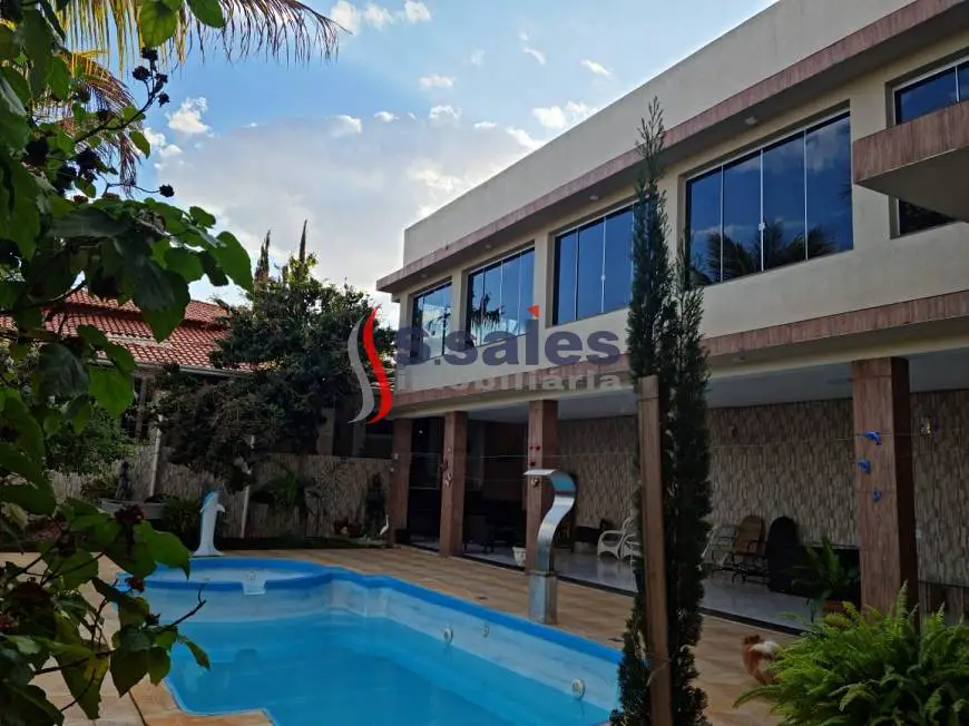 Foto 3 de Sobrado com 4 Quartos à venda, 1060m² em Setor Habitacional Arniqueira, Brasília