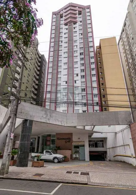 Foto 2 de Apartamento com 1 Quarto à venda, 44m² em Centro, Curitiba