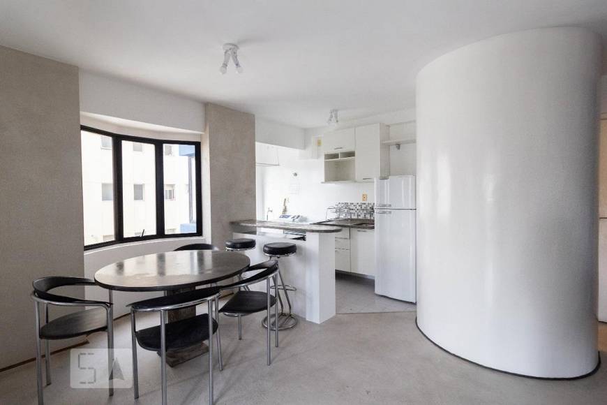 Foto 1 de Apartamento com 1 Quarto para alugar, 49m² em Pinheiros, São Paulo