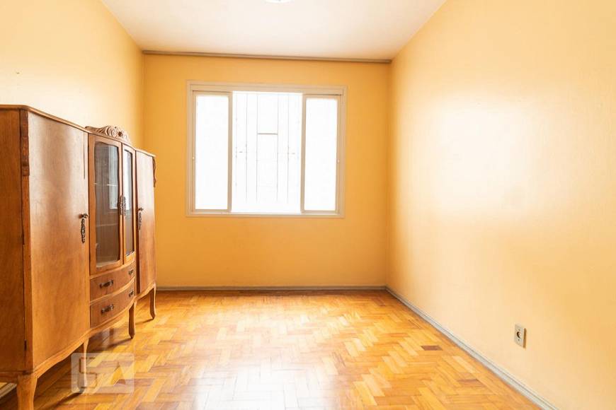 Foto 1 de Apartamento com 2 Quartos para alugar, 62m² em Independência, Porto Alegre