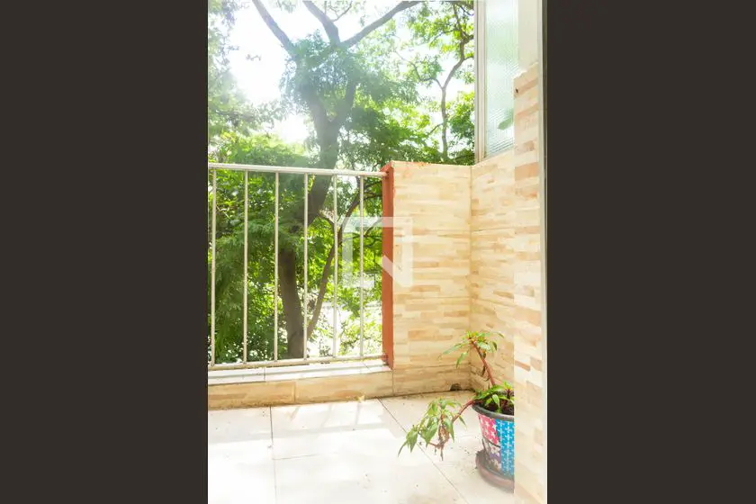 Foto 5 de Apartamento com 2 Quartos para alugar, 65m² em Jardim Marajoara, São Paulo