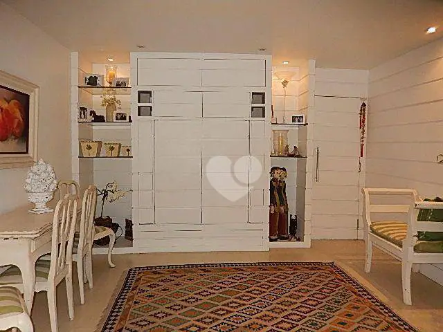 Foto 3 de Apartamento com 2 Quartos à venda, 103m² em Leblon, Rio de Janeiro