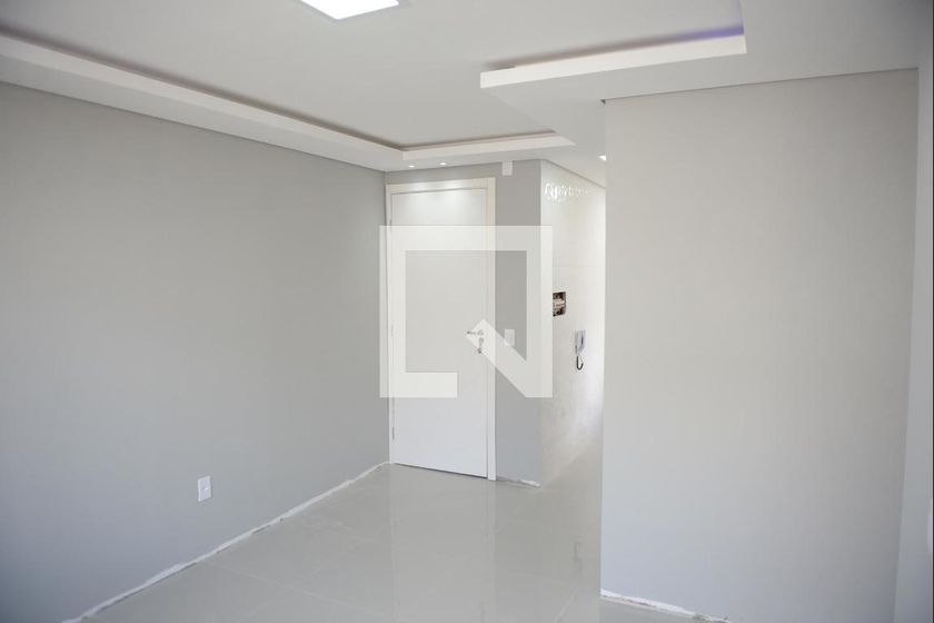 Foto 3 de Apartamento com 2 Quartos para alugar, 50m² em Mato Grande, Canoas