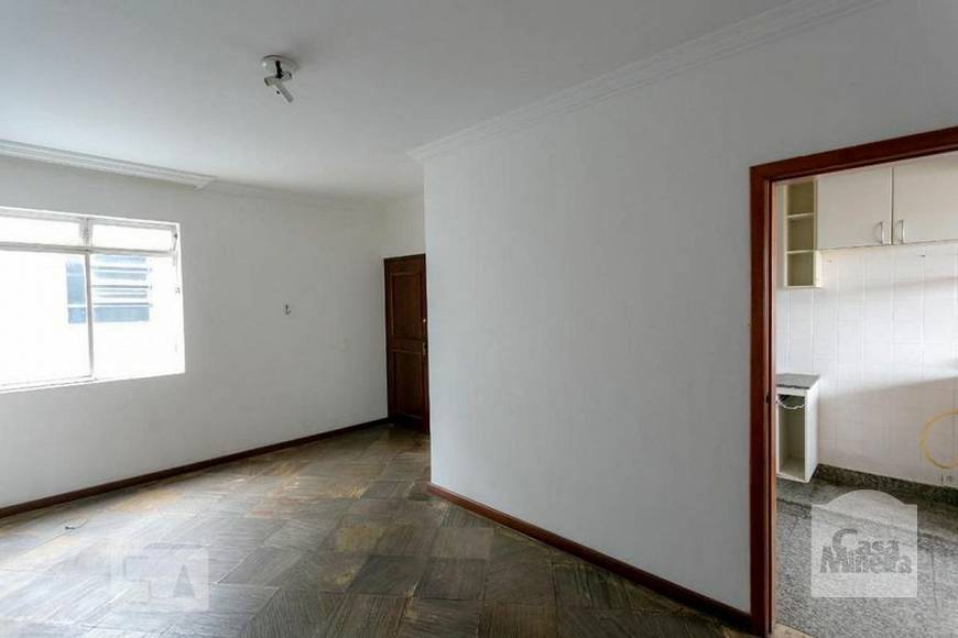 Foto 4 de Apartamento com 2 Quartos à venda, 70m² em Sagrada Família, Belo Horizonte
