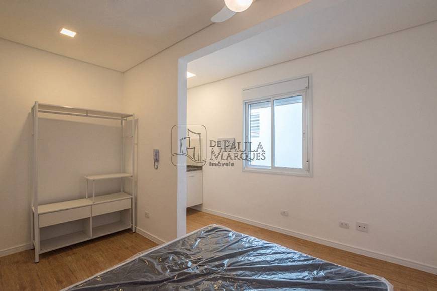 Foto 4 de Apartamento com 1 Quarto para alugar, 14m² em Aclimação, São Paulo