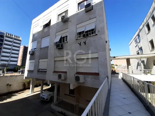 Foto 1 de Apartamento com 1 Quarto à venda, 47m² em Azenha, Porto Alegre