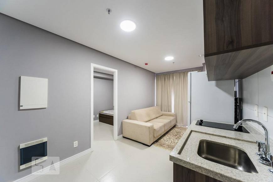 Foto 1 de Apartamento com 1 Quarto para alugar, 42m² em Baeta Neves, São Bernardo do Campo