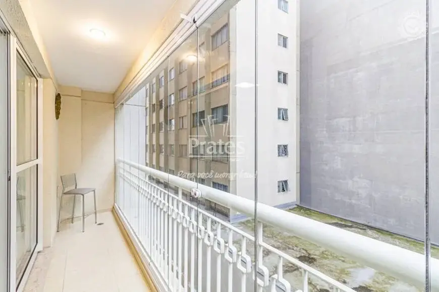Foto 3 de Apartamento com 1 Quarto para alugar, 50m² em Batel, Curitiba