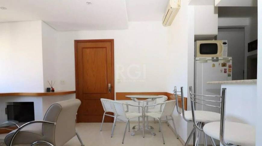 Foto 2 de Apartamento com 1 Quarto à venda, 54m² em Bela Vista, Porto Alegre