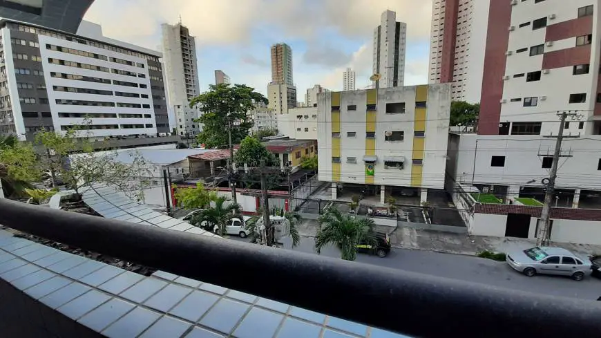Foto 3 de Apartamento com 1 Quarto para alugar, 46m² em Boa Viagem, Recife