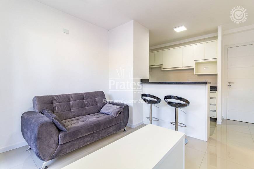 Foto 1 de Apartamento com 1 Quarto para alugar, 31m² em Bom Retiro, Curitiba
