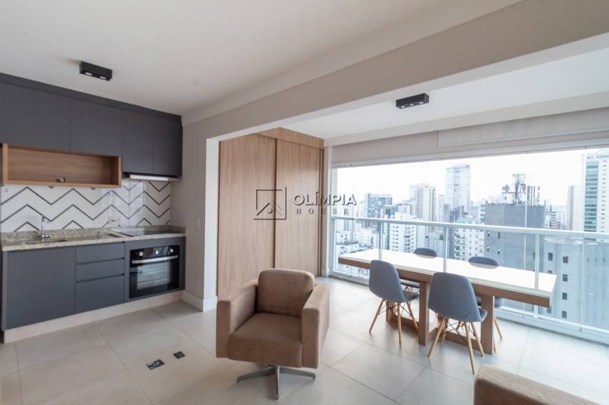 Foto 2 de Apartamento com 1 Quarto para alugar, 43m² em Campo Belo, São Paulo