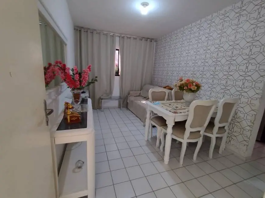 Foto 2 de Apartamento com 1 Quarto à venda, 41m² em Candeias, Jaboatão dos Guararapes
