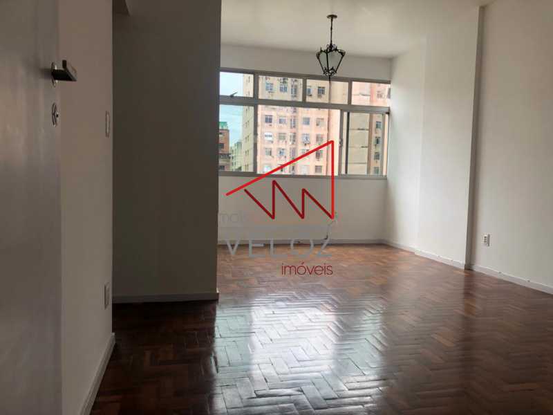 Foto 1 de Apartamento com 1 Quarto à venda, 60m² em Catete, Rio de Janeiro
