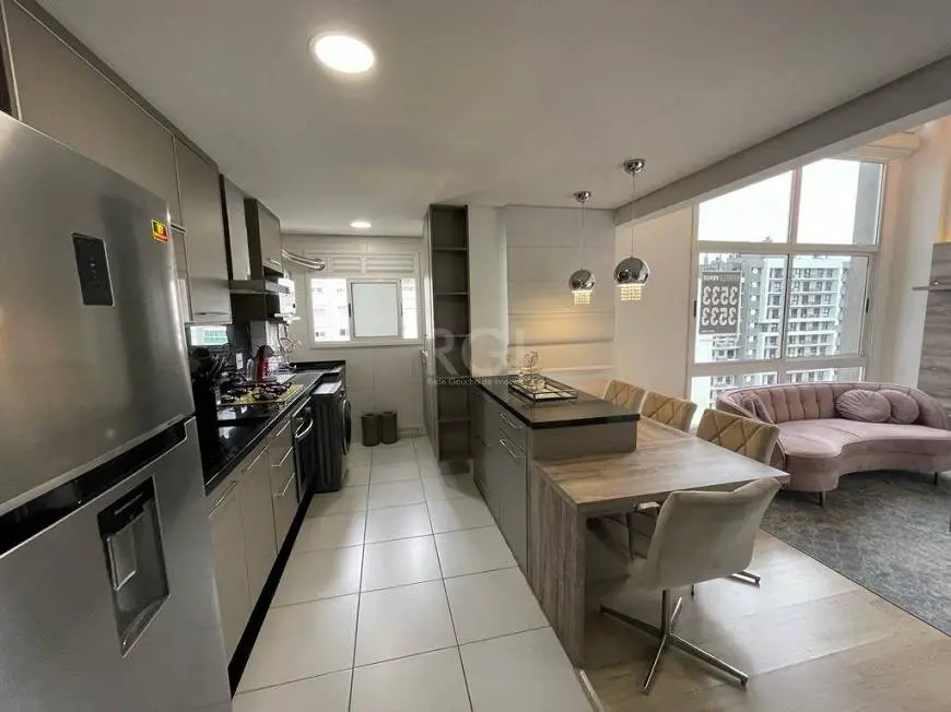 Foto 4 de Apartamento com 1 Quarto à venda, 64m² em Central Parque, Porto Alegre
