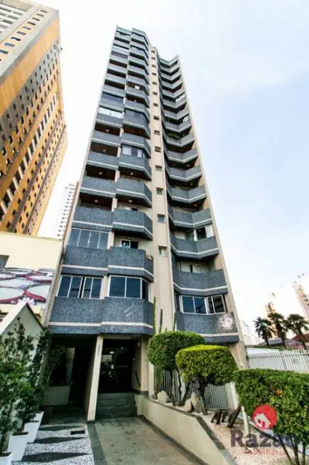 Foto 1 de Apartamento com 1 Quarto para alugar, 22m² em Centro, Curitiba