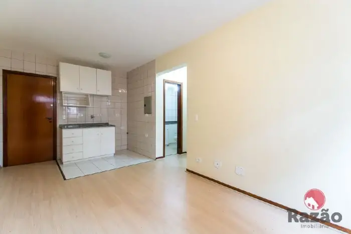 Foto 5 de Apartamento com 1 Quarto para alugar, 54m² em Centro, Curitiba