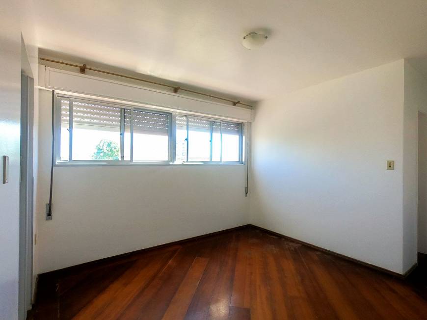 Foto 5 de Apartamento com 1 Quarto para alugar, 51m² em Centro, Pelotas
