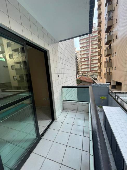 Foto 1 de Apartamento com 1 Quarto à venda, 60m² em Cidade Ocian, Praia Grande