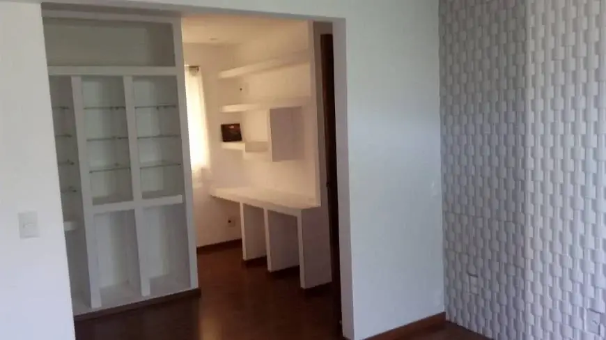 Foto 3 de Apartamento com 1 Quarto para alugar, 90m² em Colubandê, São Gonçalo