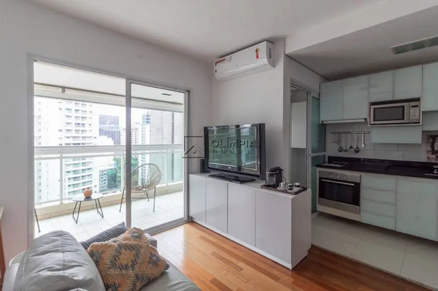 Foto 2 de Apartamento com 1 Quarto para alugar, 55m² em Consolação, São Paulo