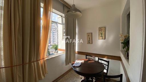 Foto 5 de Apartamento com 1 Quarto à venda, 40m² em Copacabana, Rio de Janeiro