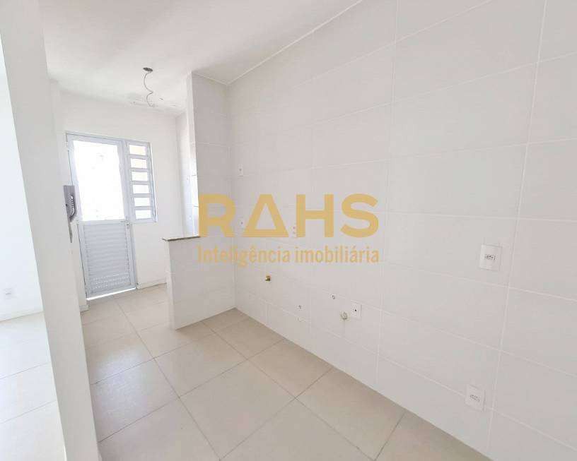 Foto 3 de Apartamento com 1 Quarto à venda, 55m² em Costa E Silva, Joinville