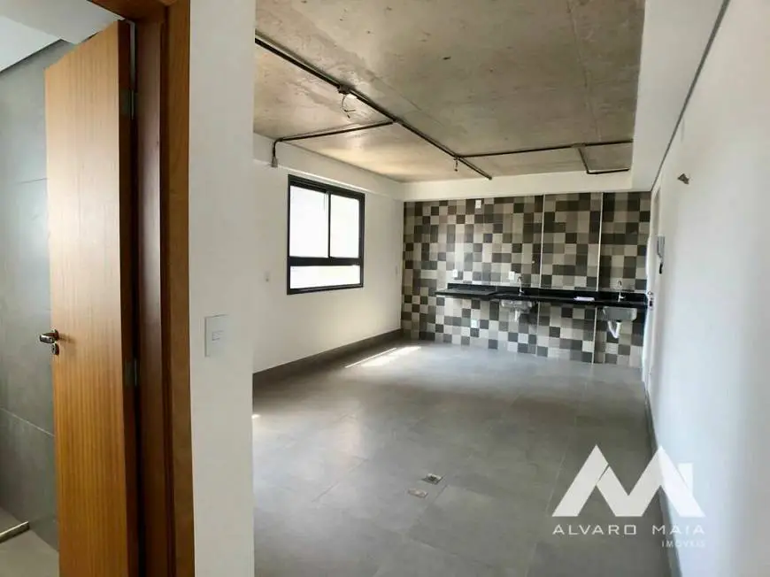 Foto 1 de Apartamento com 1 Quarto à venda, 27m² em Funcionários, Belo Horizonte