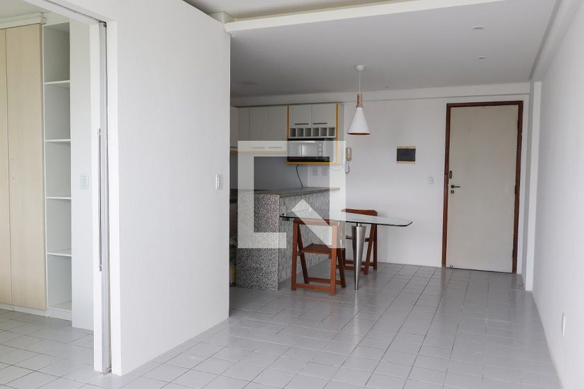 Foto 5 de Apartamento com 1 Quarto para alugar, 42m² em Graças, Recife