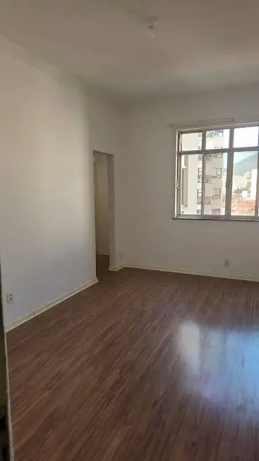 Foto 3 de Apartamento com 1 Quarto para alugar, 35m² em Humaitá, Rio de Janeiro
