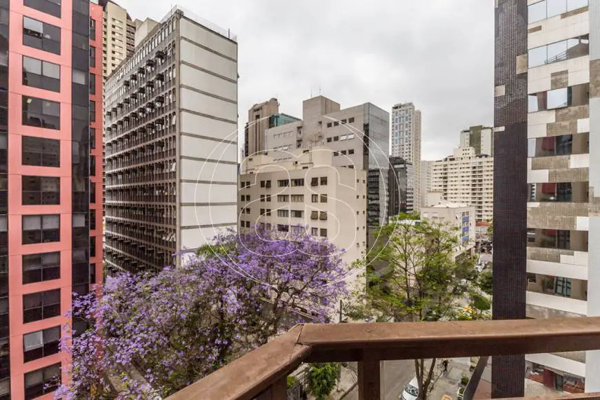 Foto 3 de Apartamento com 1 Quarto para venda ou aluguel, 40m² em Itaim Bibi, São Paulo