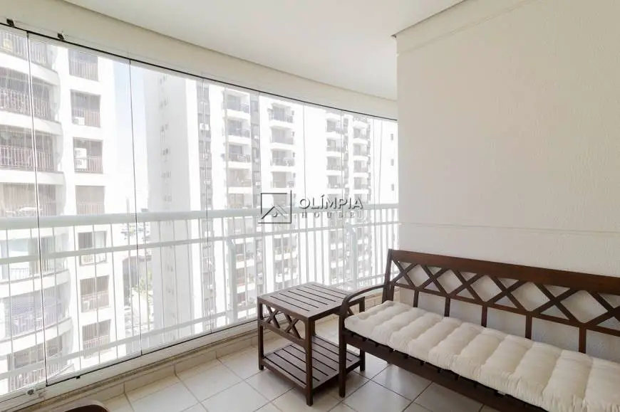 Foto 2 de Apartamento com 1 Quarto para alugar, 64m² em Itaim Bibi, São Paulo