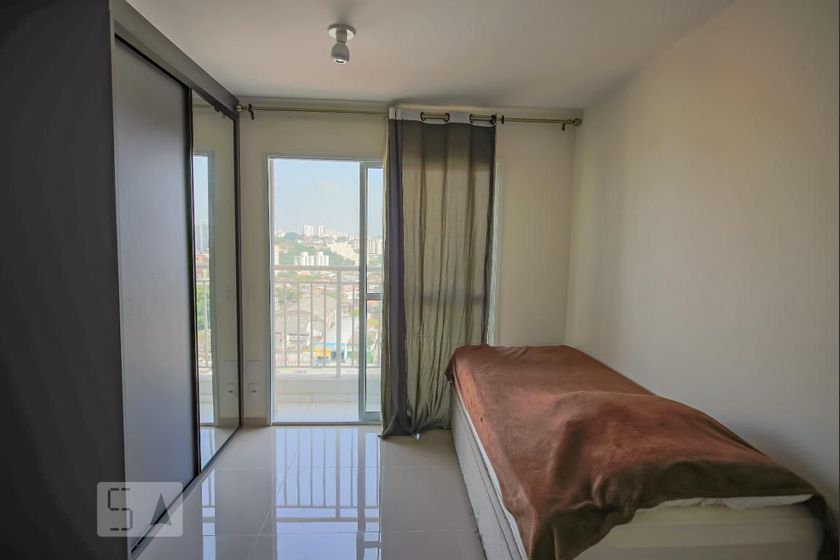 Foto 1 de Apartamento com 1 Quarto para alugar, 26m² em Jardim Ester Yolanda, São Paulo