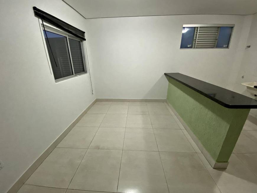 Foto 2 de Apartamento com 1 Quarto para alugar, 33m² em Jardim Planalto, Goiânia