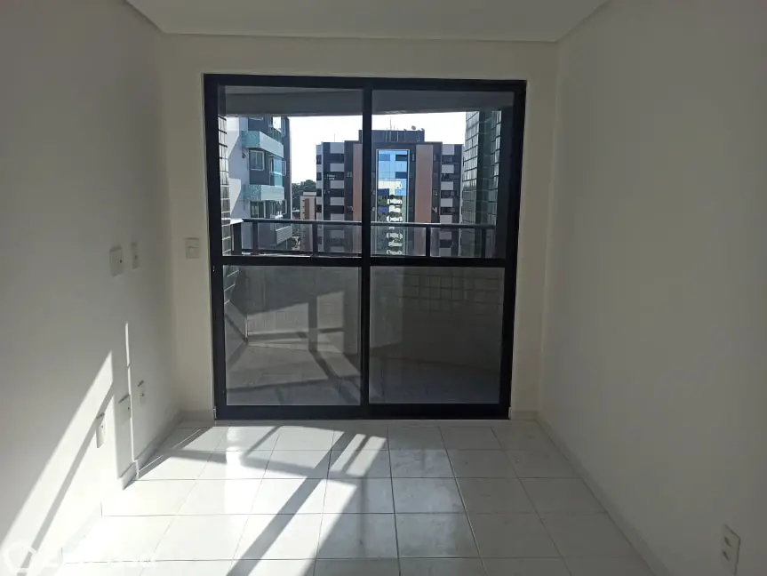 Foto 3 de Apartamento com 1 Quarto à venda, 43m² em Jatiúca, Maceió