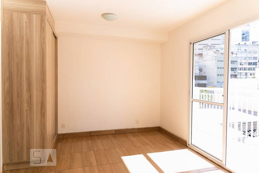 Foto 1 de Apartamento com 1 Quarto para alugar, 28m² em Liberdade, São Paulo