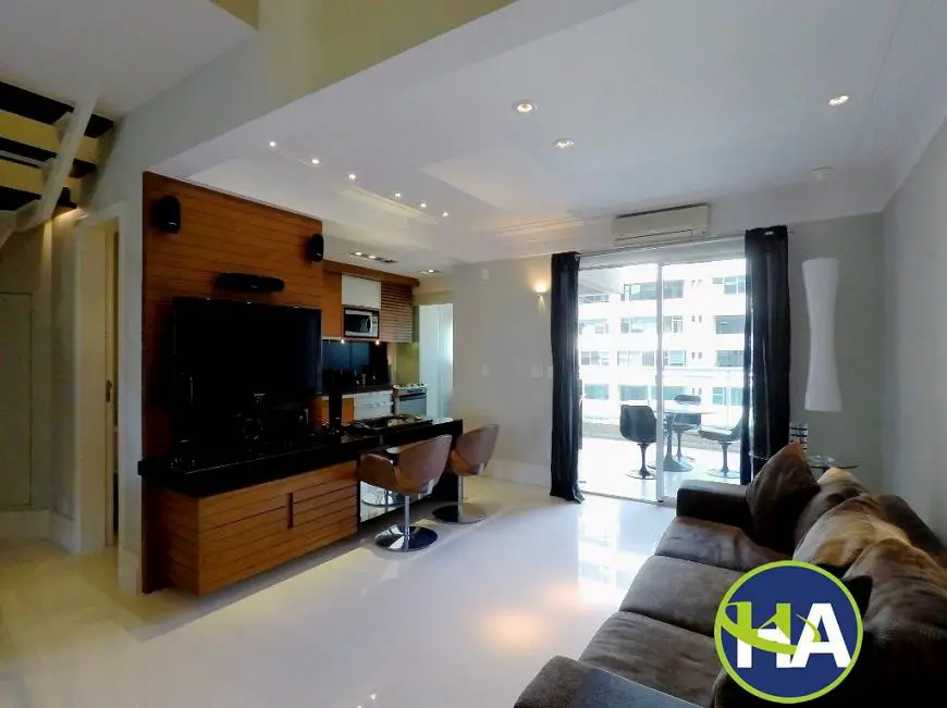 Foto 2 de Apartamento com 1 Quarto para alugar, 70m² em Moema, São Paulo