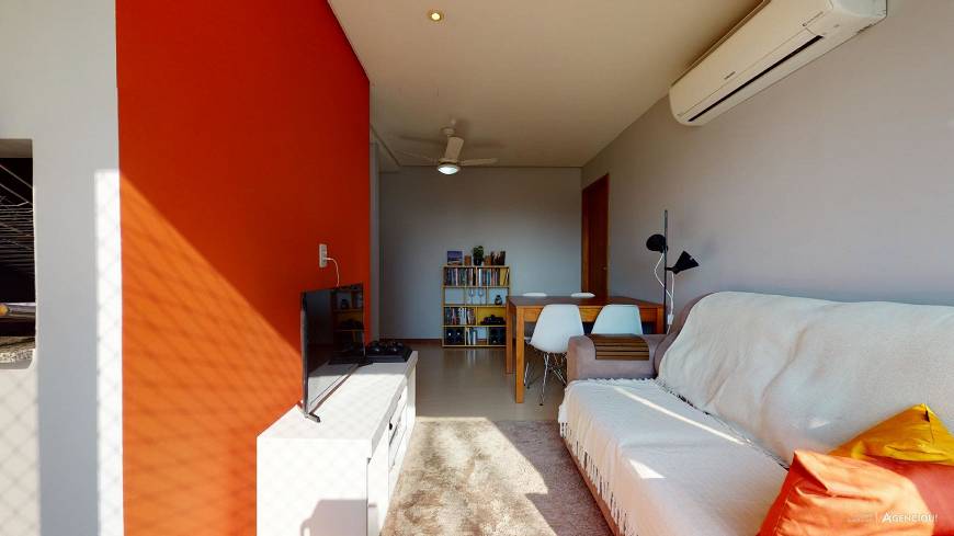 Foto 2 de Apartamento com 1 Quarto à venda, 44m² em Mont' Serrat, Porto Alegre