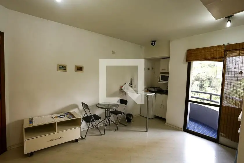 Foto 3 de Apartamento com 1 Quarto para alugar, 32m² em Morumbi, São Paulo