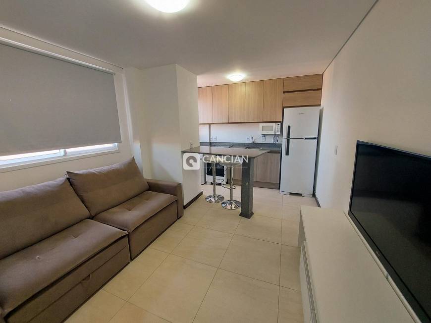 Foto 2 de Apartamento com 1 Quarto à venda, 34m² em Nossa Senhora Medianeira, Santa Maria