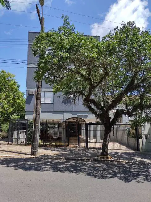 Foto 1 de Apartamento com 1 Quarto à venda, 38m² em Passo da Areia, Porto Alegre