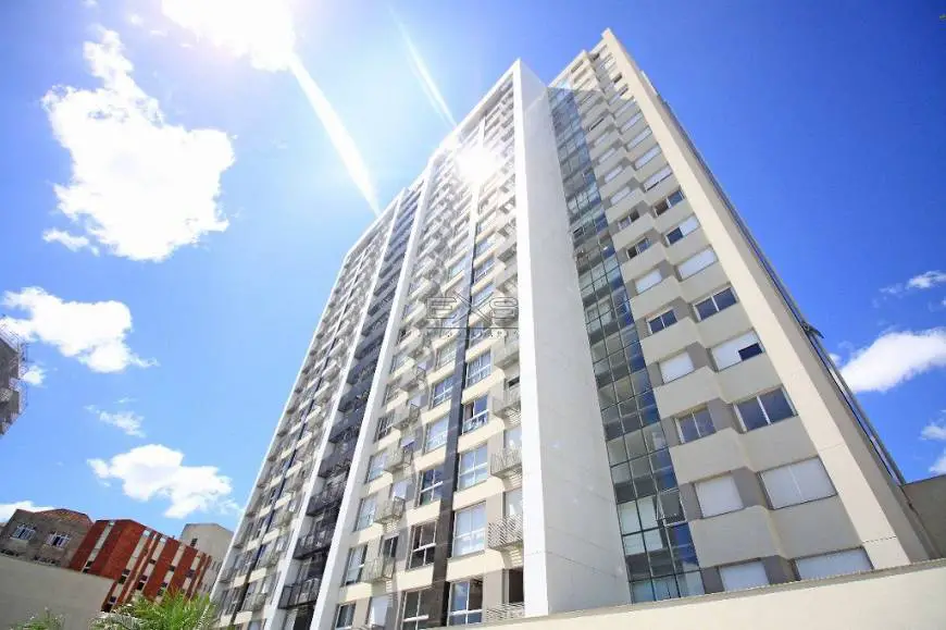 Foto 1 de Apartamento com 1 Quarto para venda ou aluguel, 45m² em Petrópolis, Porto Alegre