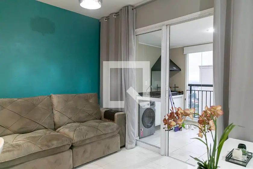 Foto 1 de Apartamento com 1 Quarto para alugar, 48m² em Picanço, Guarulhos