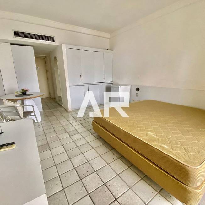 Foto 2 de Apartamento com 1 Quarto à venda, 37m² em Piedade, Jaboatão dos Guararapes
