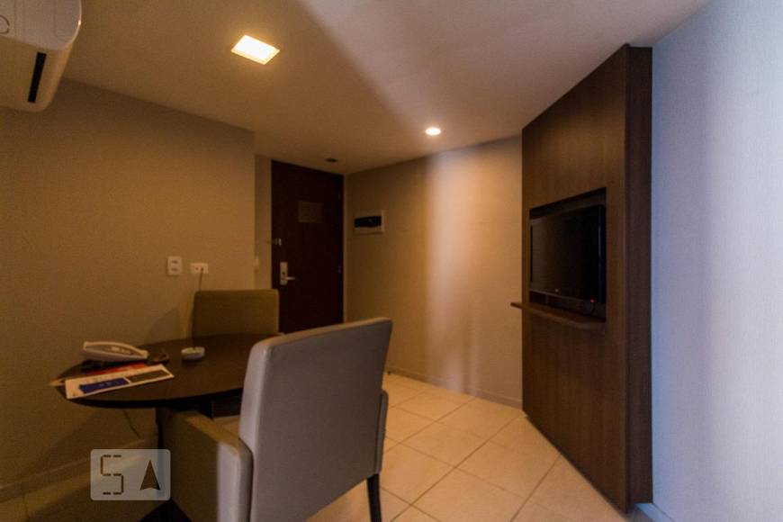 Foto 4 de Apartamento com 1 Quarto para alugar, 45m² em Pina, Recife